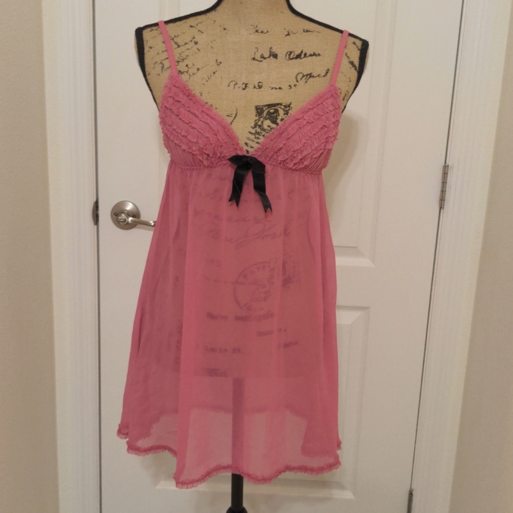 NIGHTIE